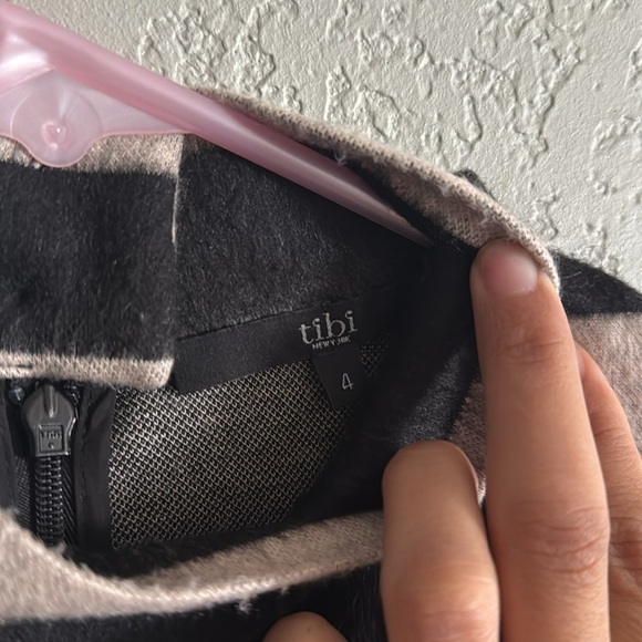 Tibi New York Sweater Dress striped long-sleeve size 4 - Picture 4 of 8